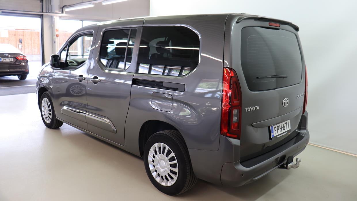 TOYOTA Proace CITY Verso 2022