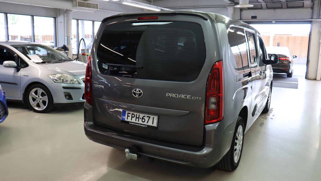 TOYOTA Proace CITY Verso 2022