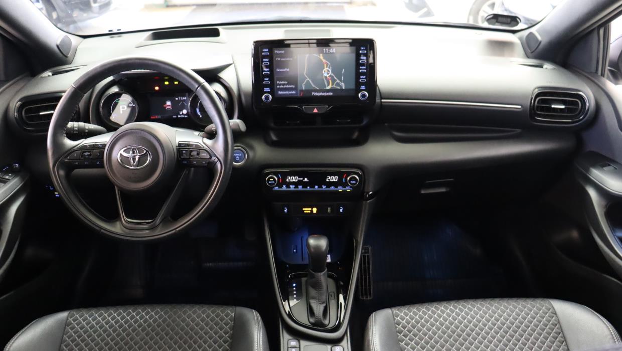 TOYOTA Yaris 2022