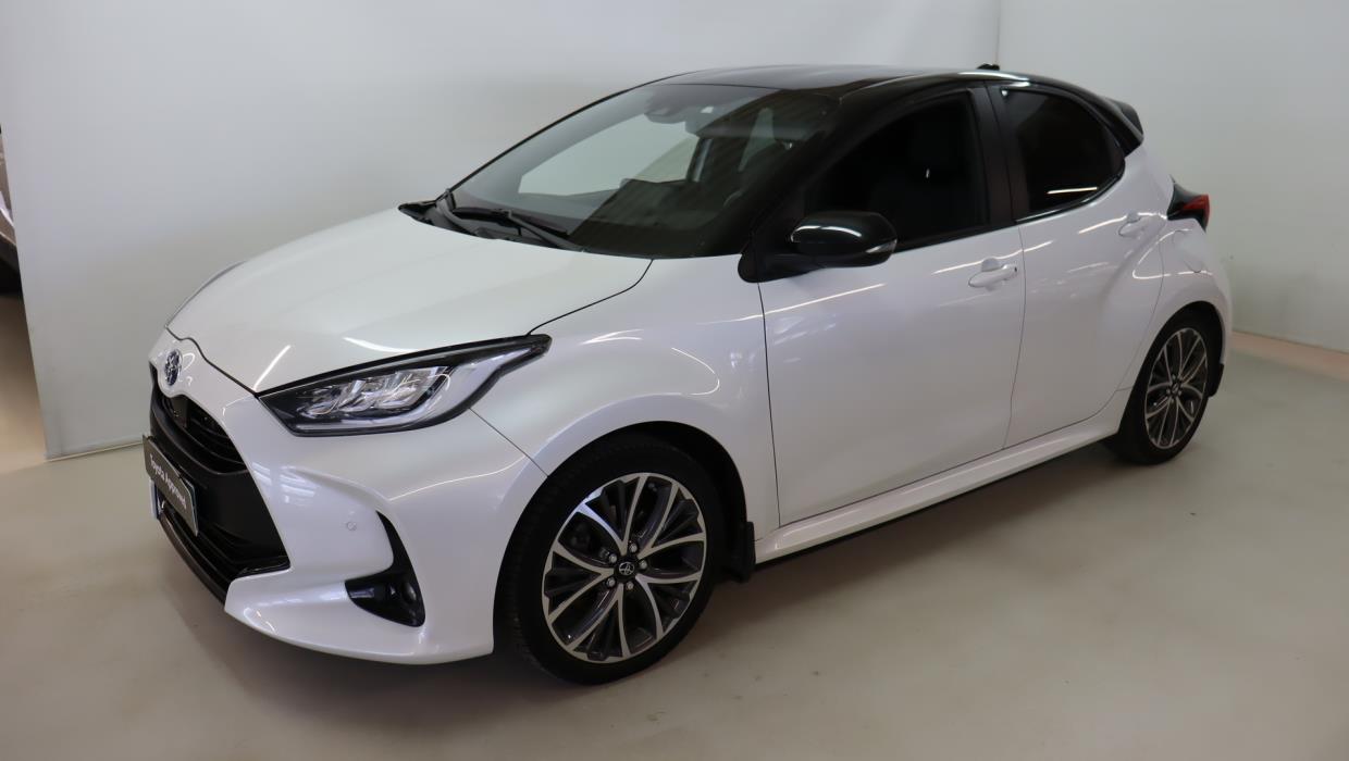 TOYOTA Yaris 2022
