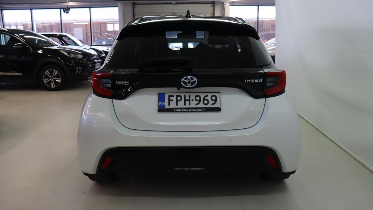 TOYOTA Yaris 2022