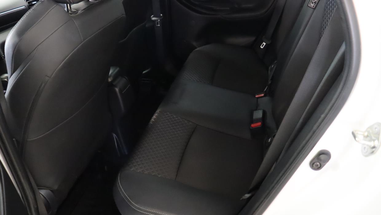 TOYOTA Yaris 2022