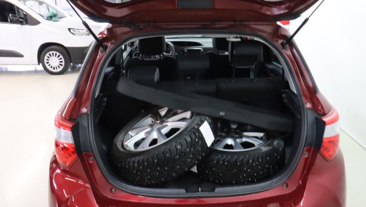TOYOTA Yaris 2020