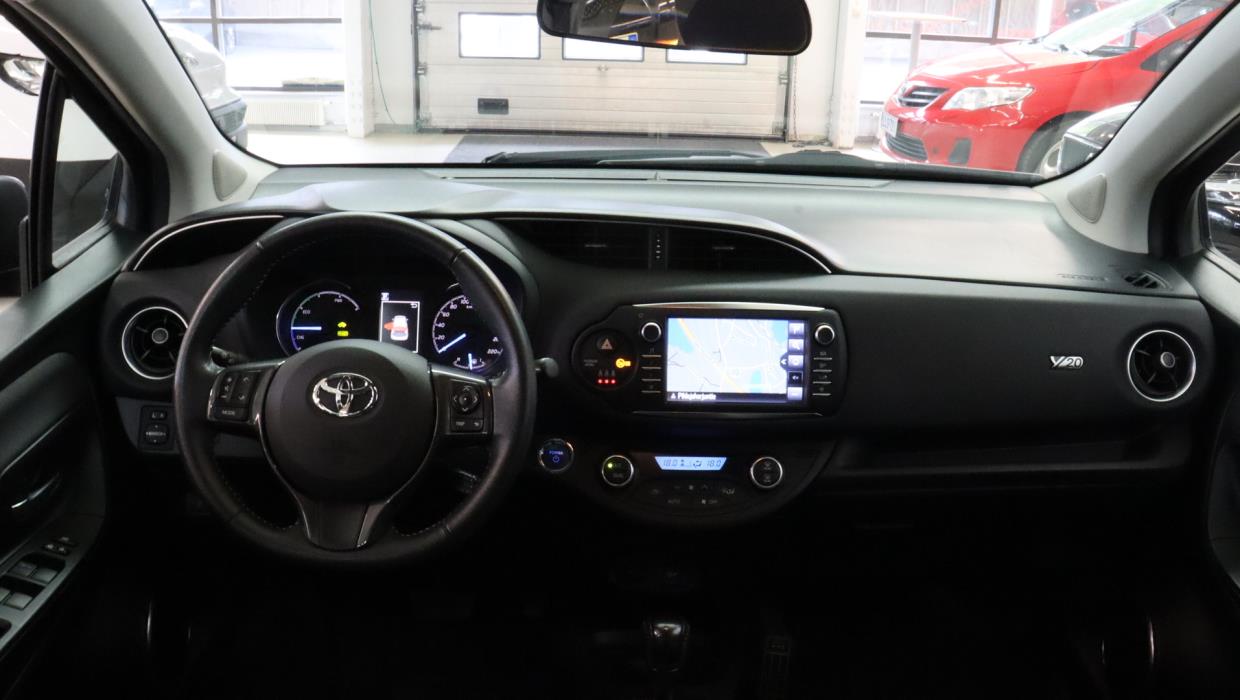 TOYOTA Yaris 2020