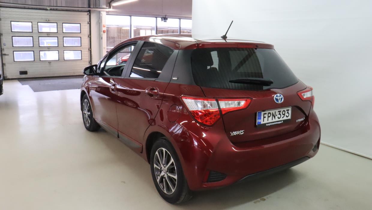 TOYOTA Yaris 2020