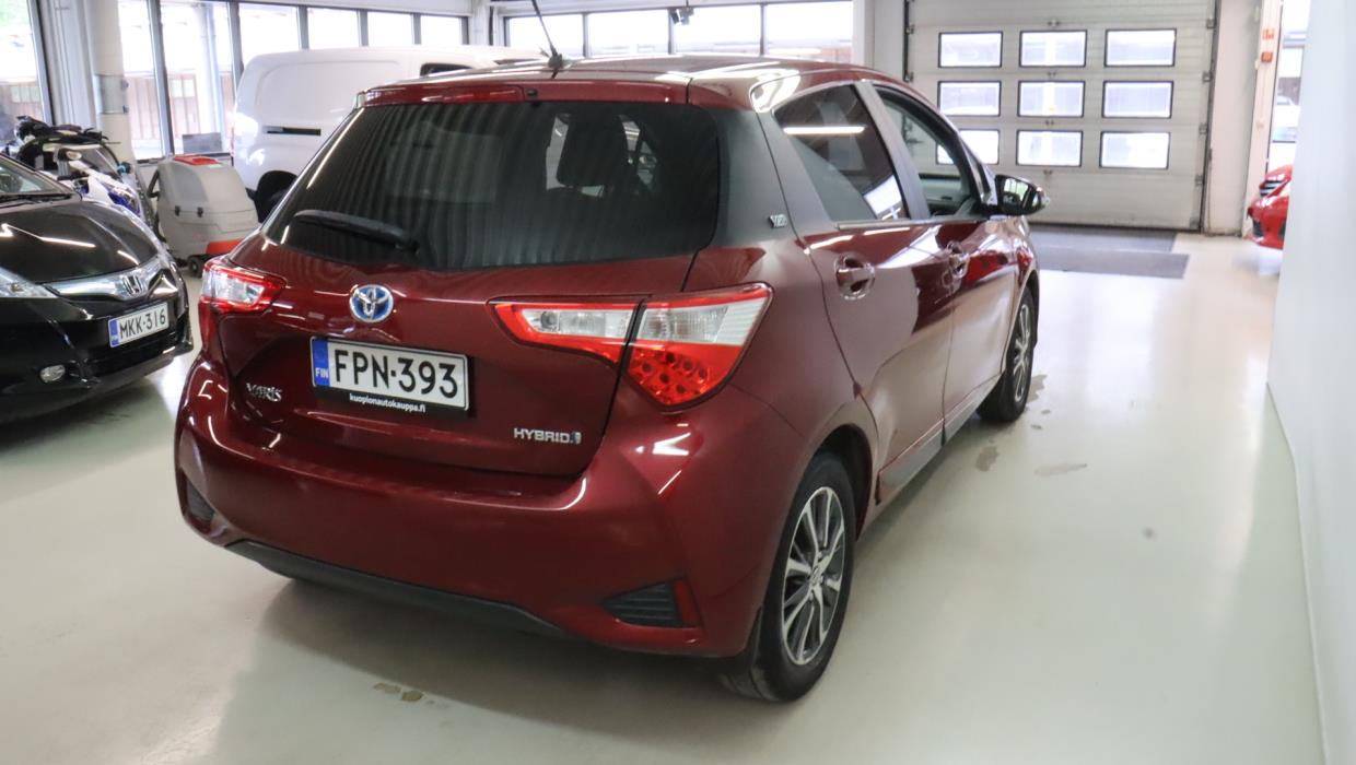 TOYOTA Yaris 2020