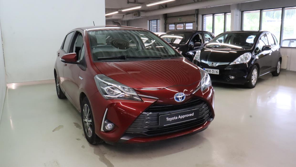 TOYOTA Yaris 2020