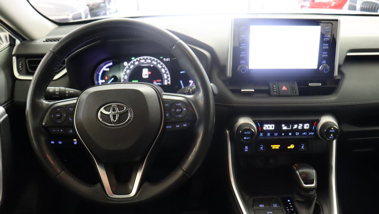 TOYOTA RAV4 2021