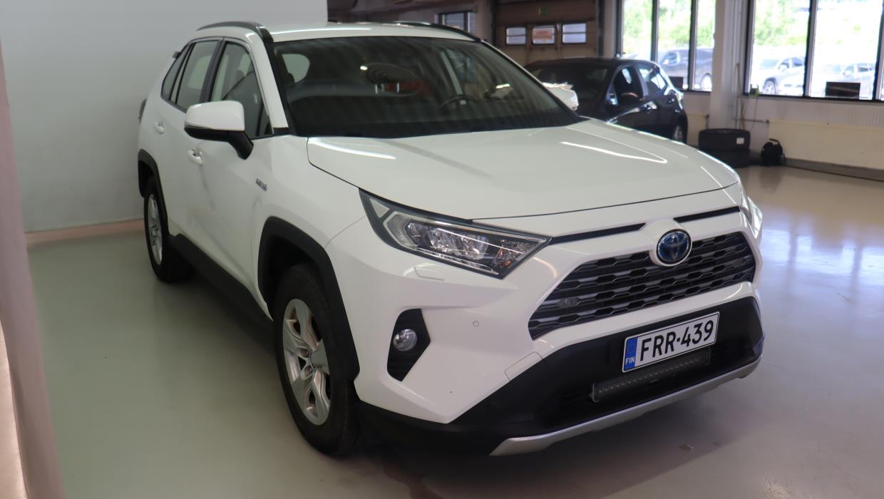 TOYOTA RAV4 2021