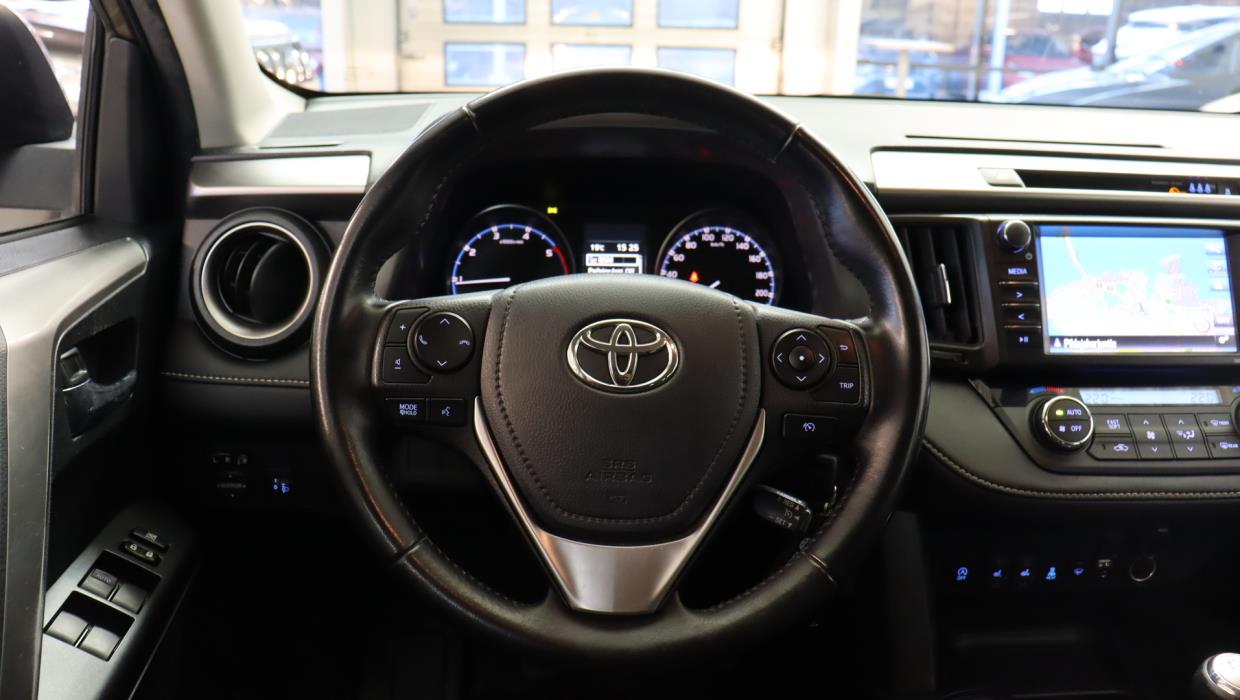 TOYOTA RAV4 2016