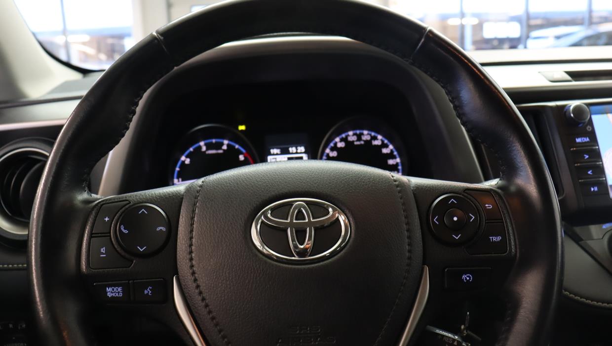 TOYOTA RAV4 2016