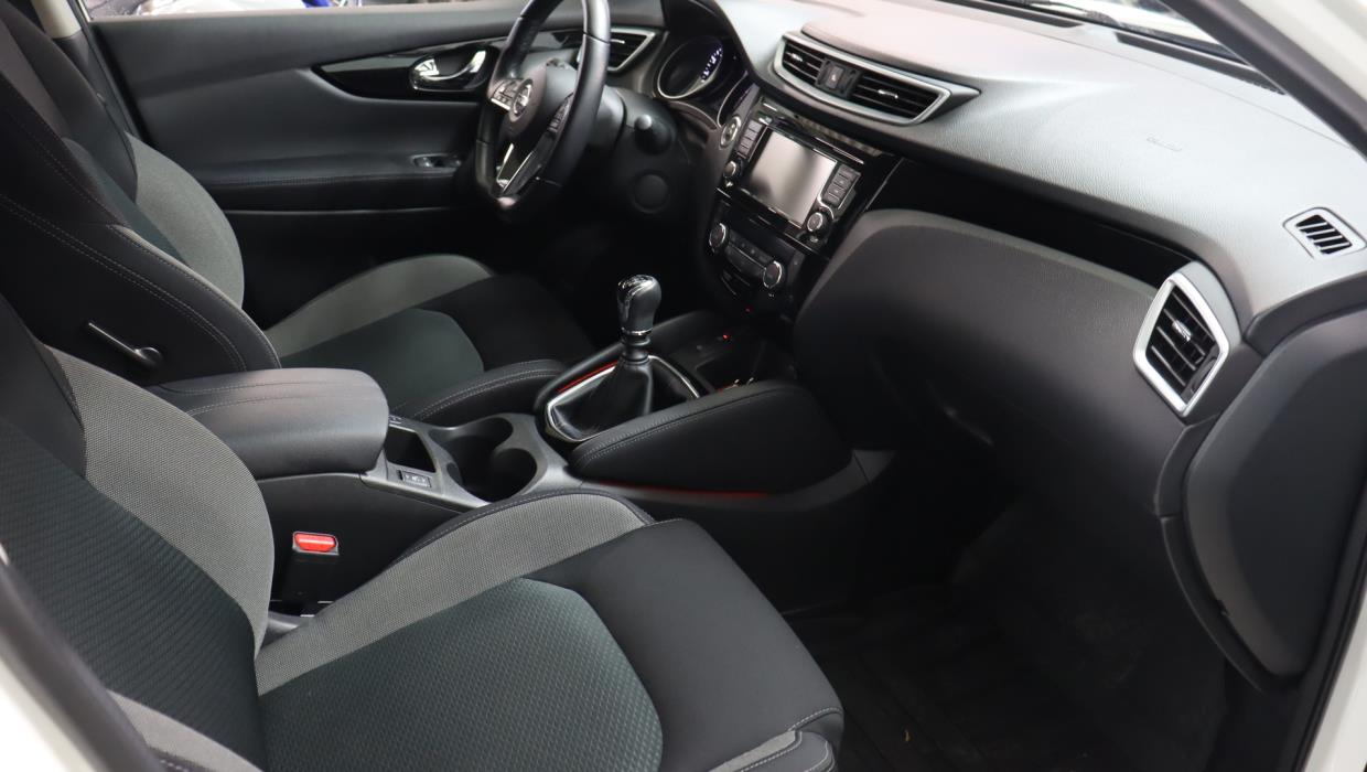 NISSAN Qashqai 2020