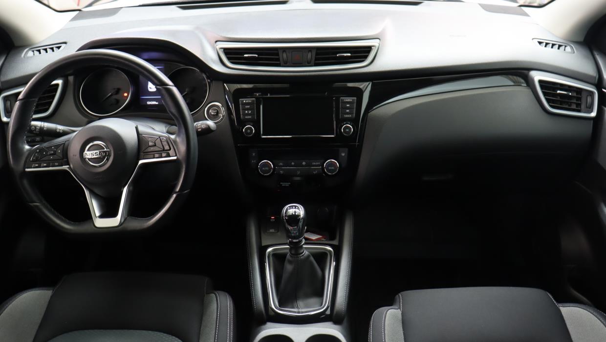 NISSAN Qashqai 2020