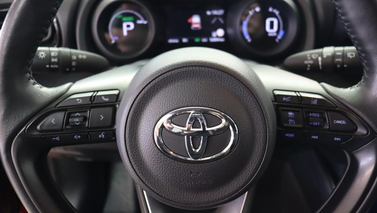 TOYOTA Yaris 2022