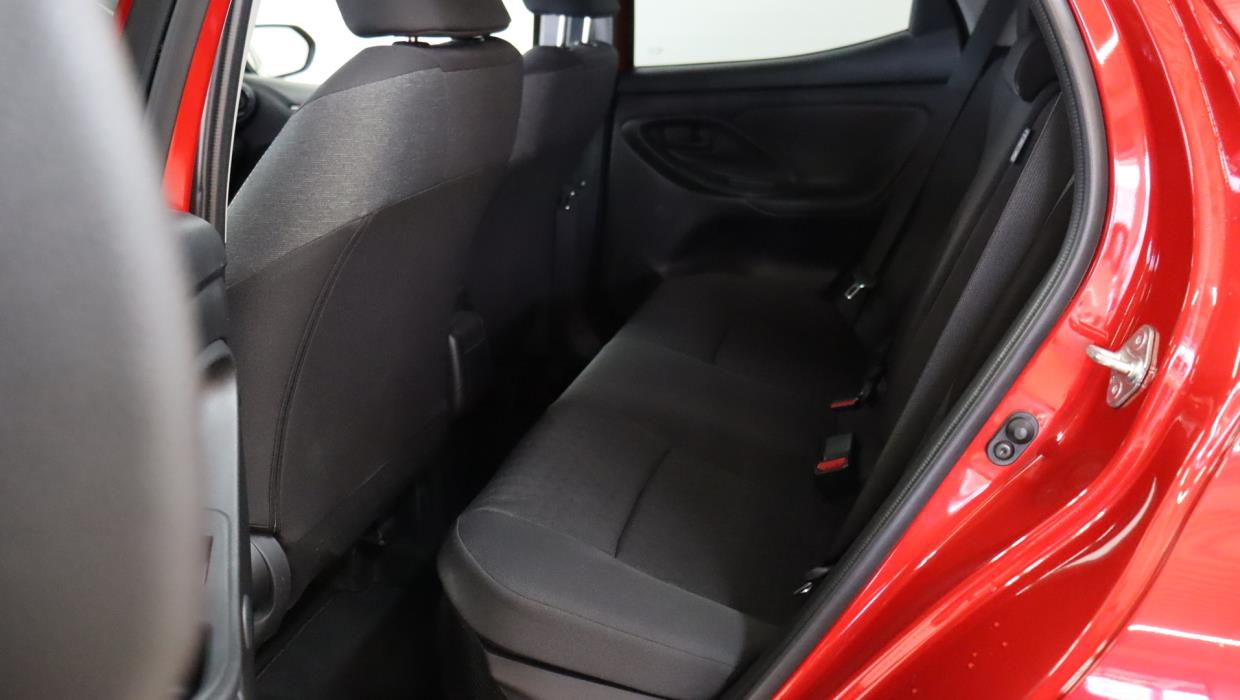 TOYOTA Yaris 2022
