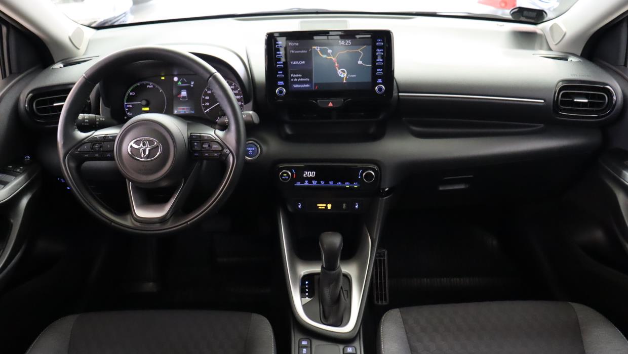 TOYOTA Yaris 2022