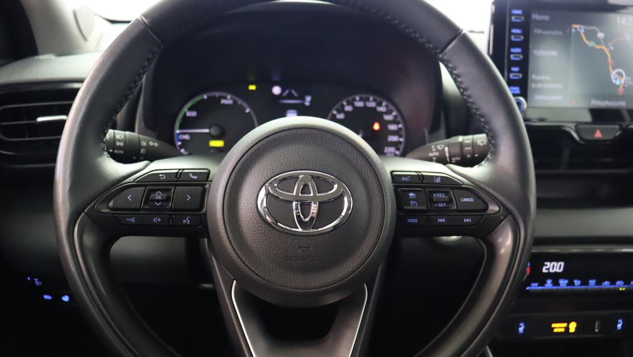 TOYOTA Yaris 2022
