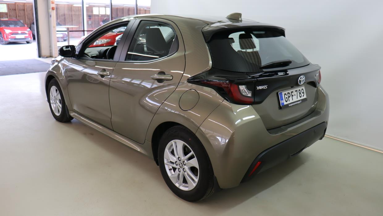 TOYOTA Yaris 2022