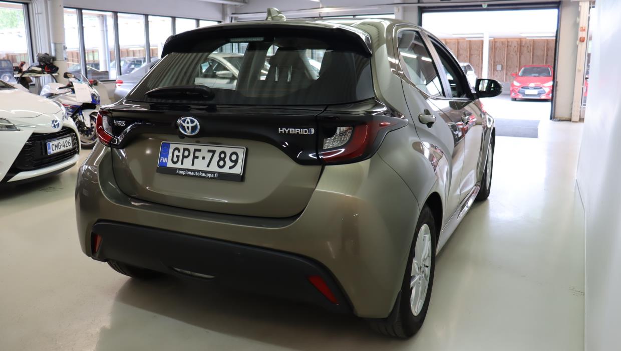 TOYOTA Yaris 2022