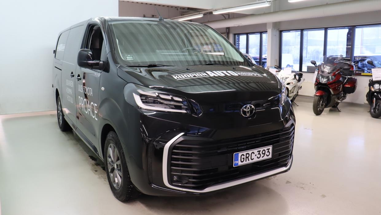 TOYOTA Proace 2025