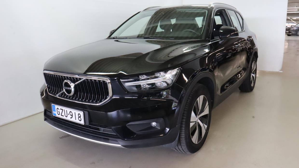 VOLVO XC40 2021