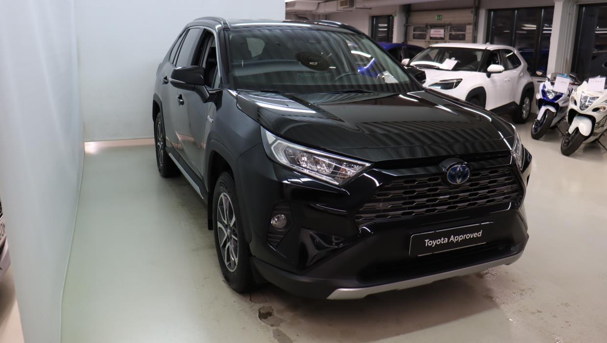 TOYOTA RAV4 2021
