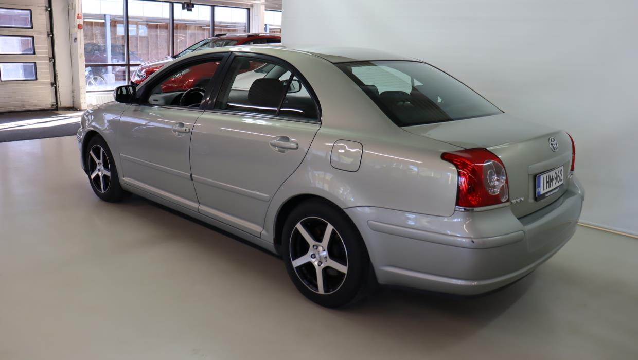 TOYOTA Avensis 2008