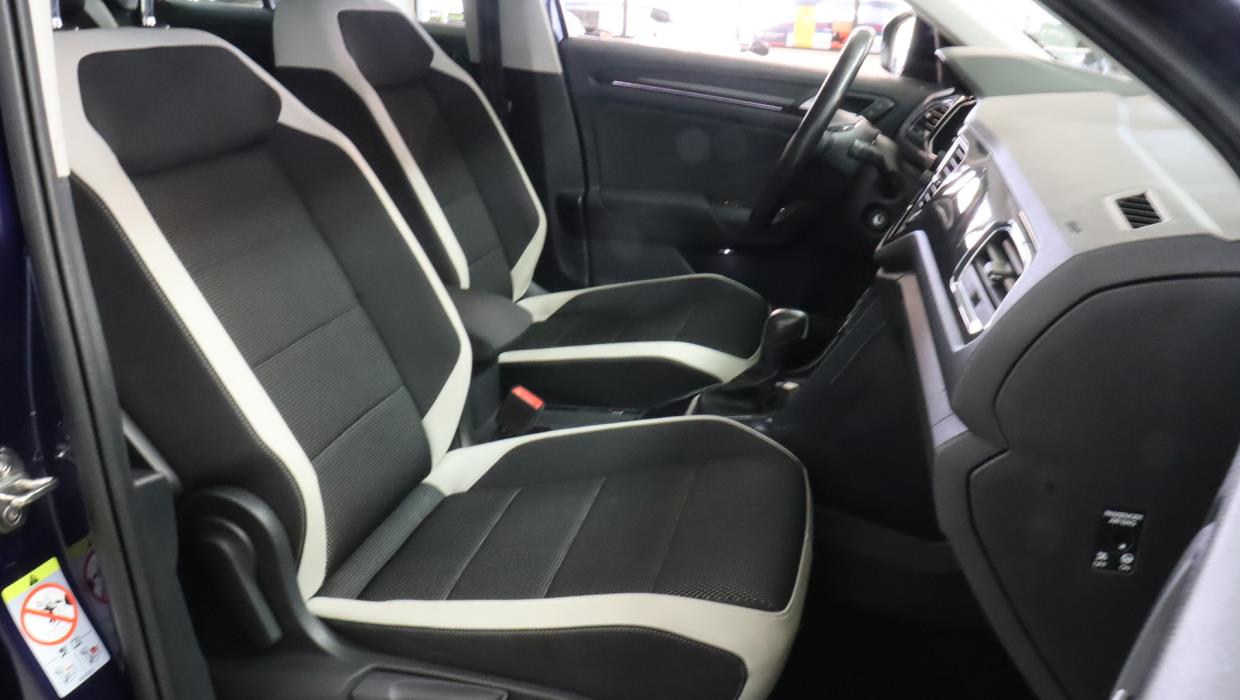 VOLKSWAGEN T-Roc 2021
