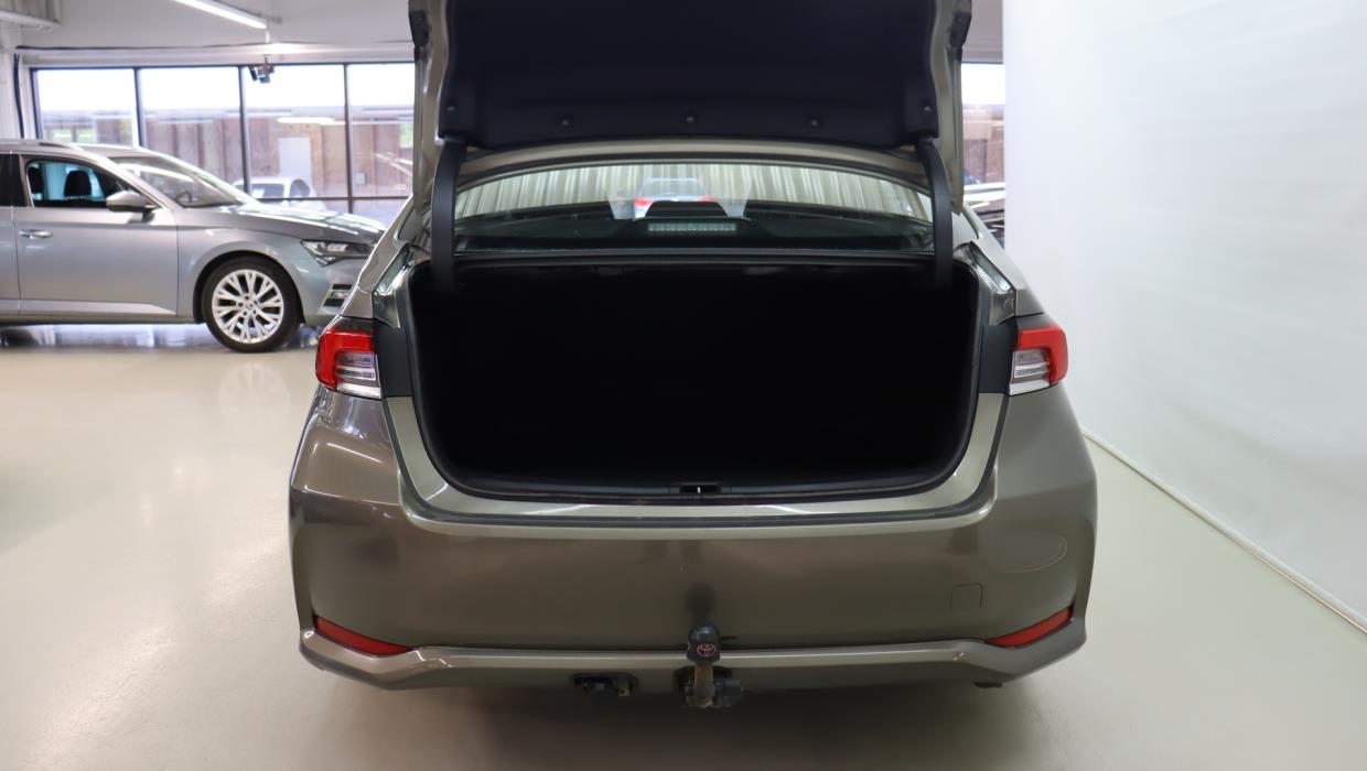 TOYOTA Corolla 2021