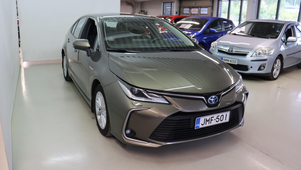 TOYOTA Corolla 2021