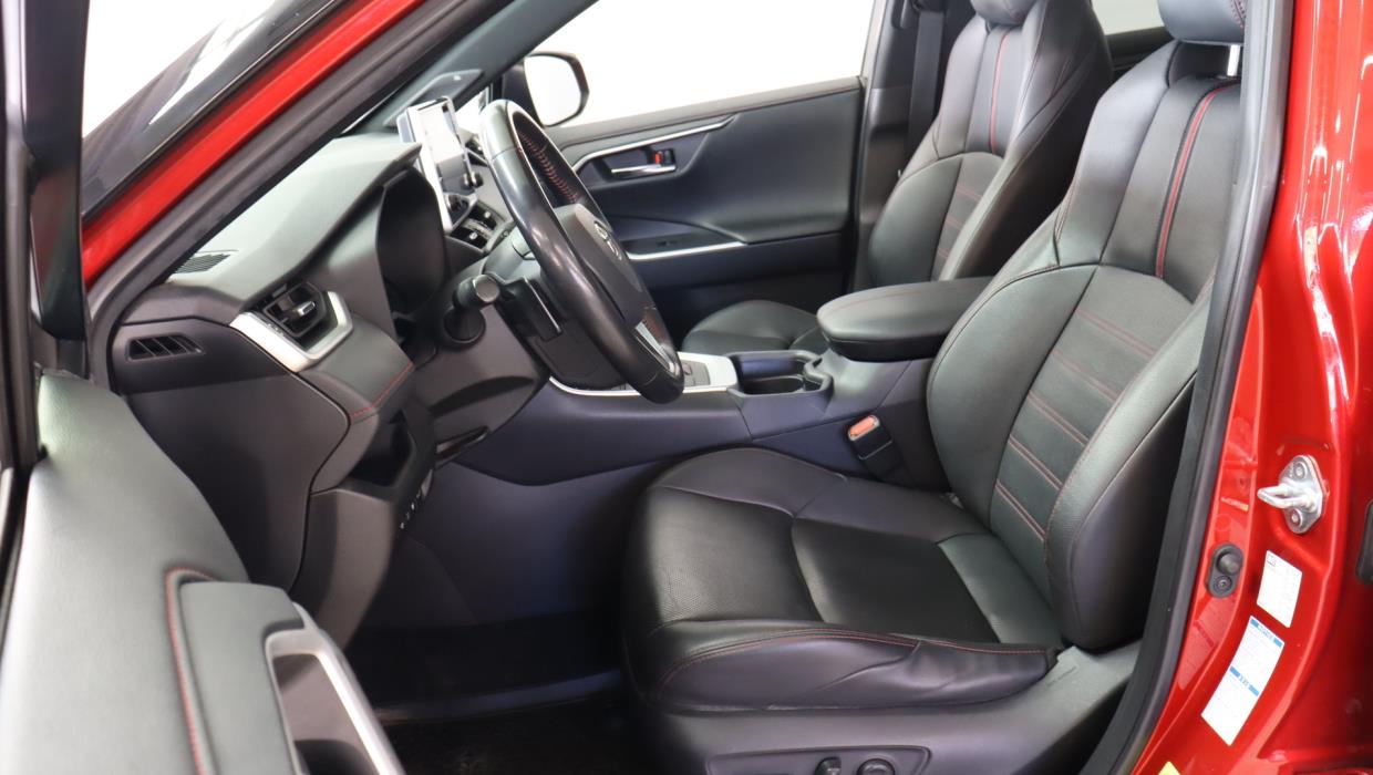 TOYOTA RAV4 Plug-in 2021