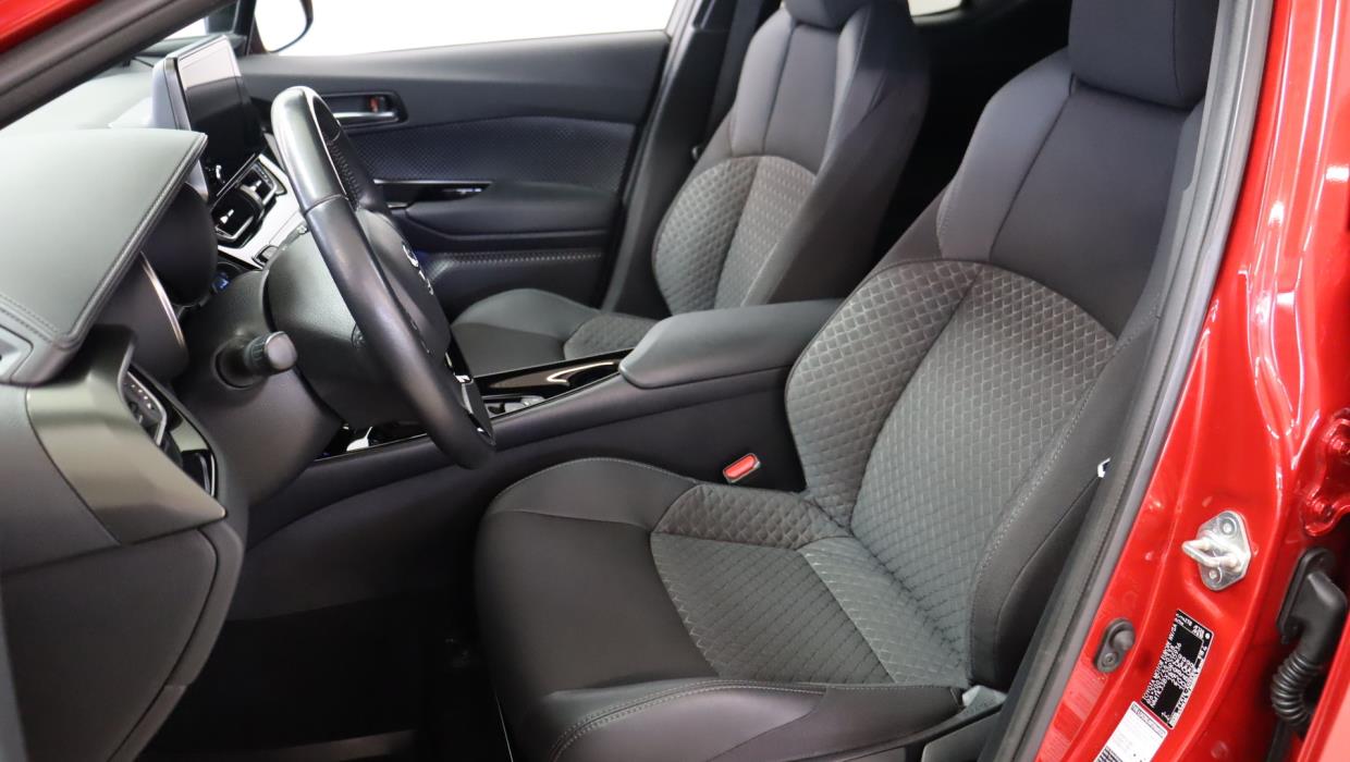 TOYOTA C-HR 2022