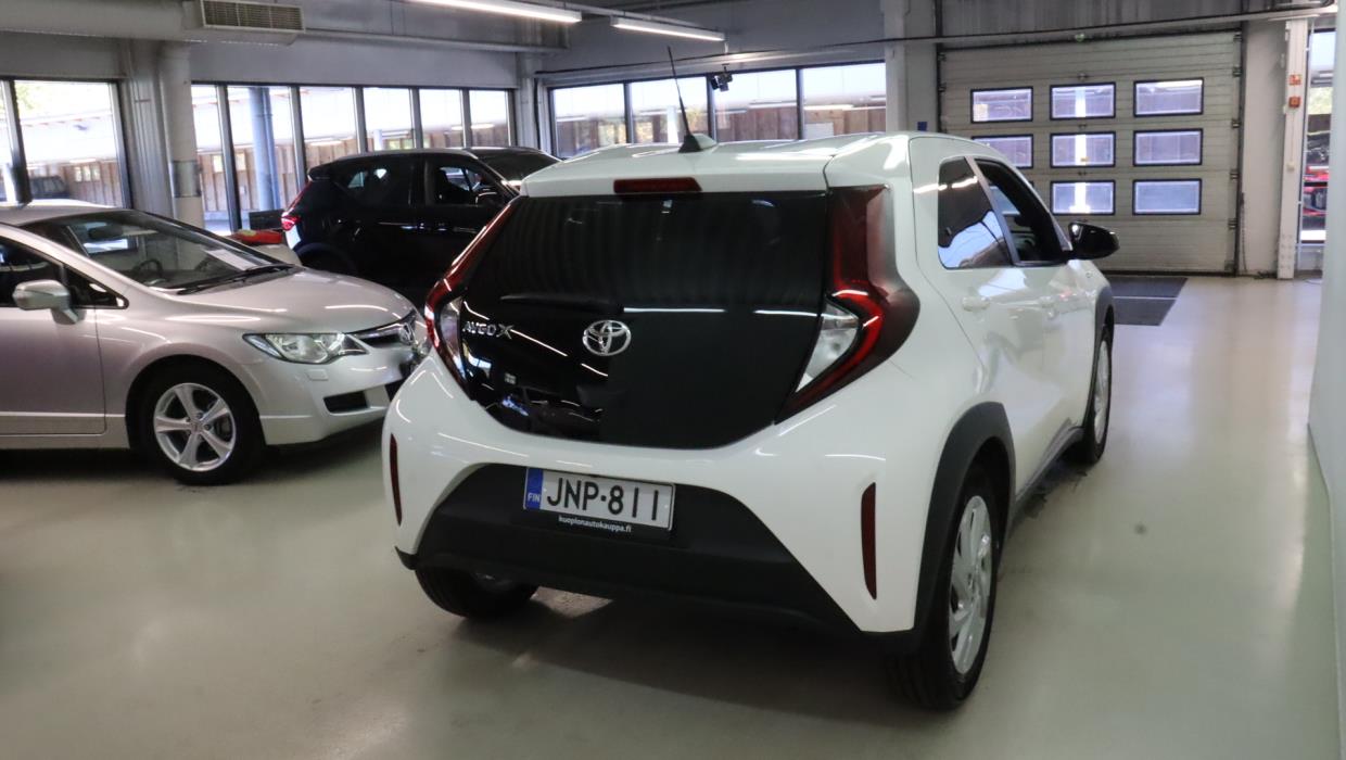 TOYOTA Aygo X 2024