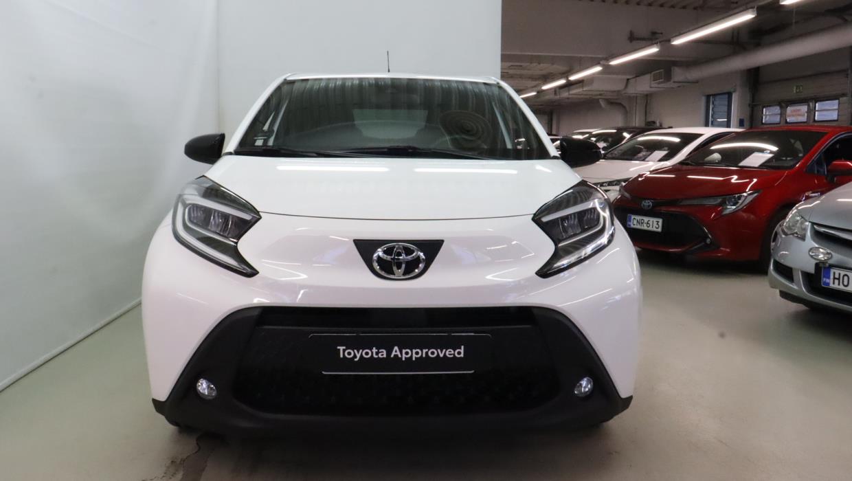 TOYOTA Aygo X 2024