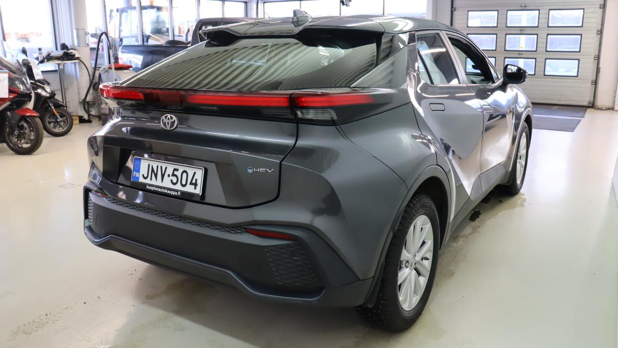 TOYOTA C-HR 2025