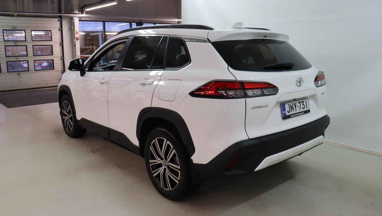TOYOTA Corolla Cross 2025