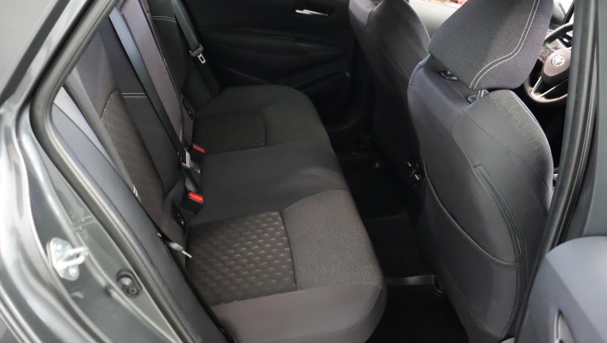 TOYOTA Corolla 2025