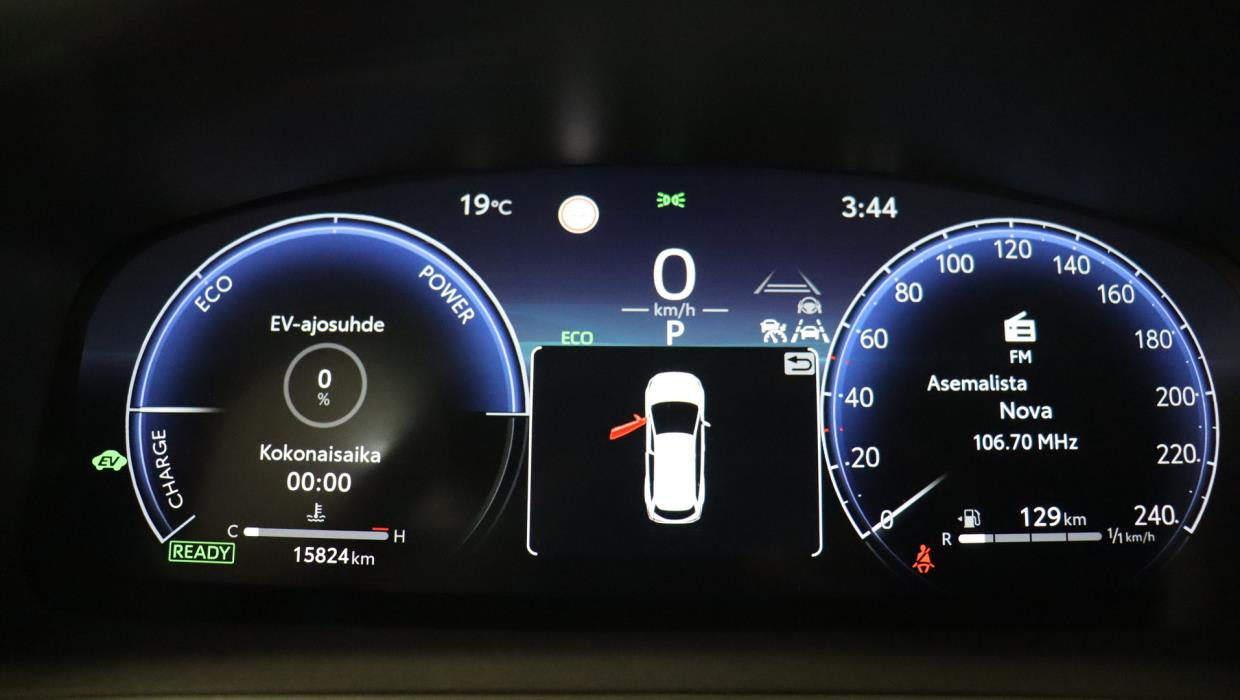 TOYOTA Corolla 2025