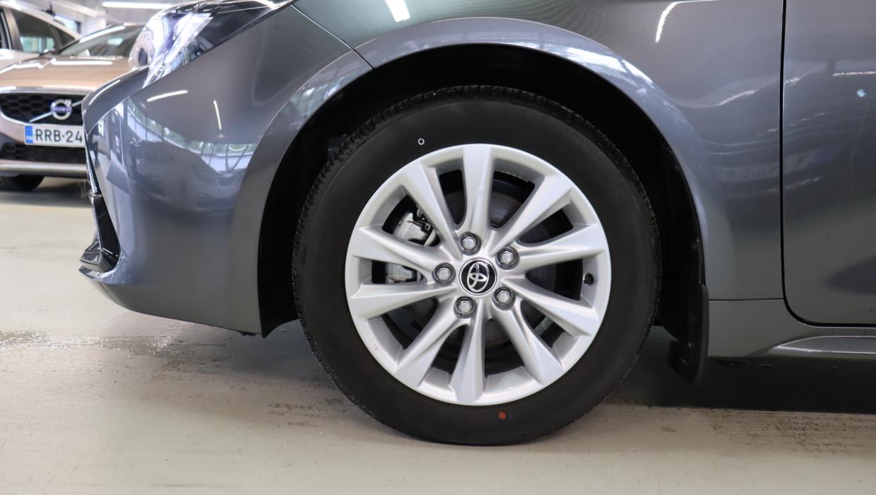 TOYOTA Corolla 2025
