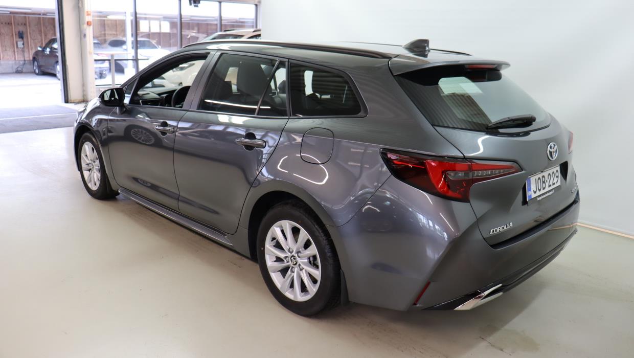 TOYOTA Corolla 2025