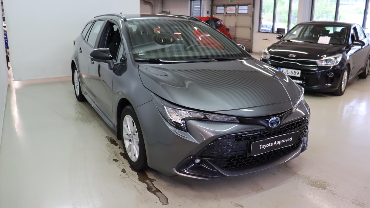 TOYOTA Corolla 2025