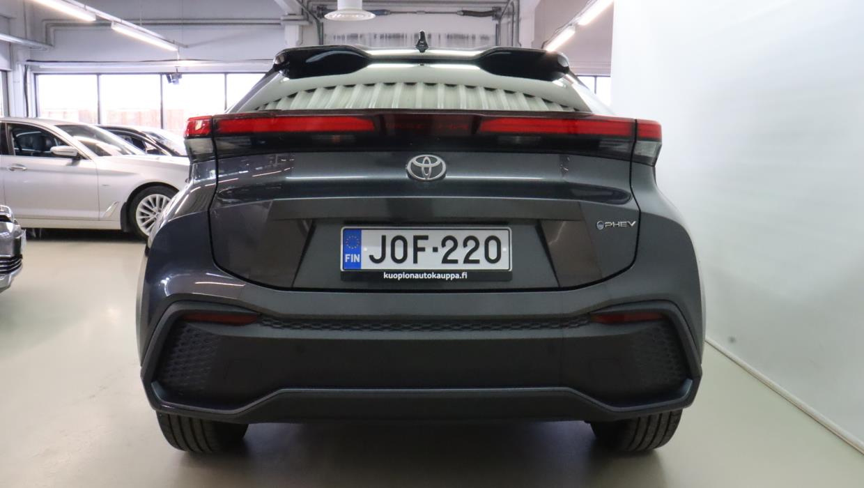 TOYOTA C-HR 2025