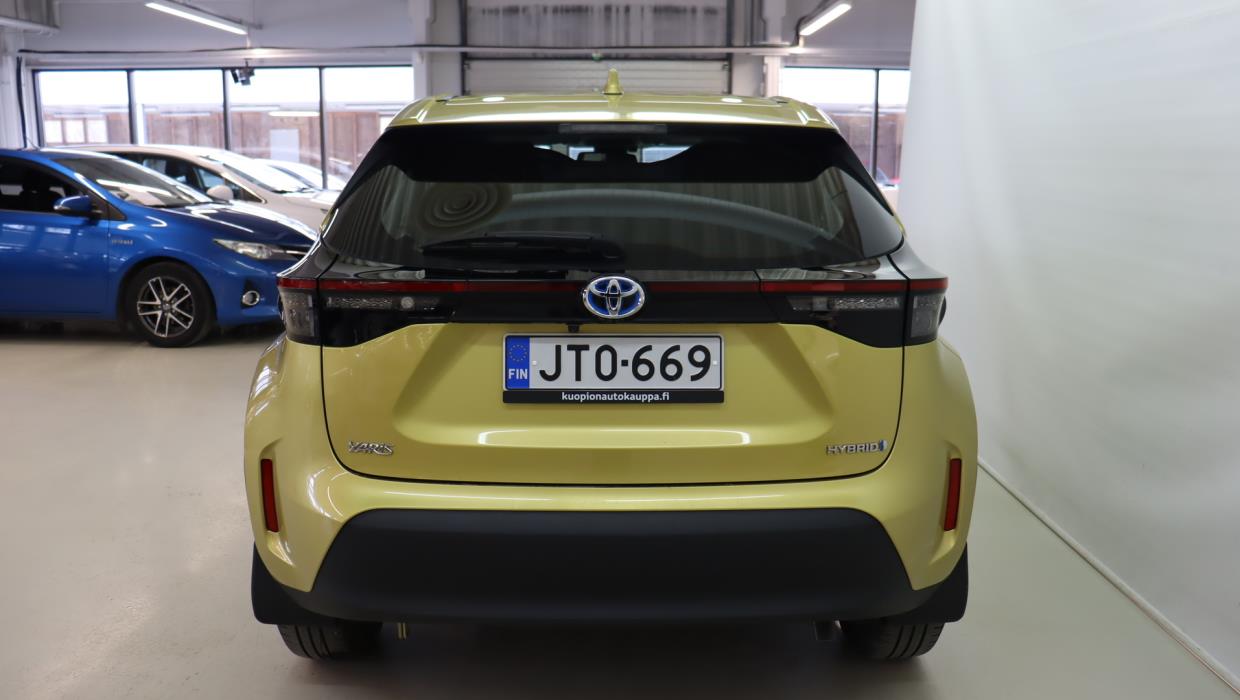 TOYOTA Yaris Cross 2022