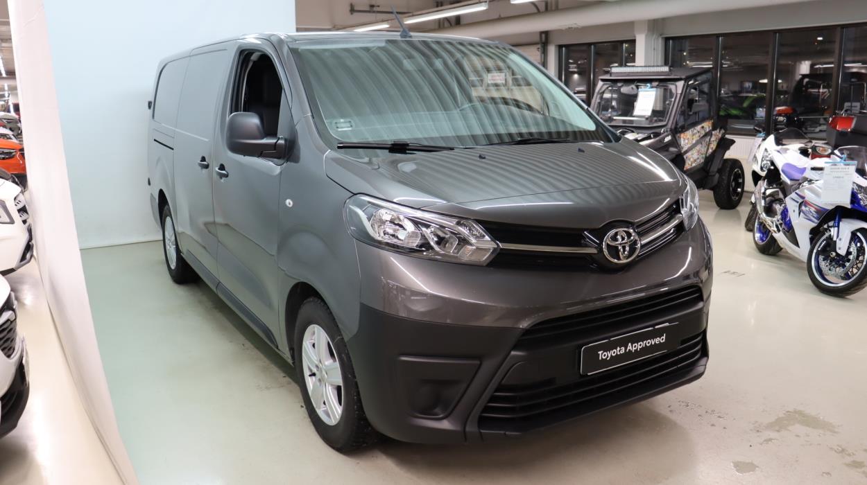 TOYOTA Proace 2022