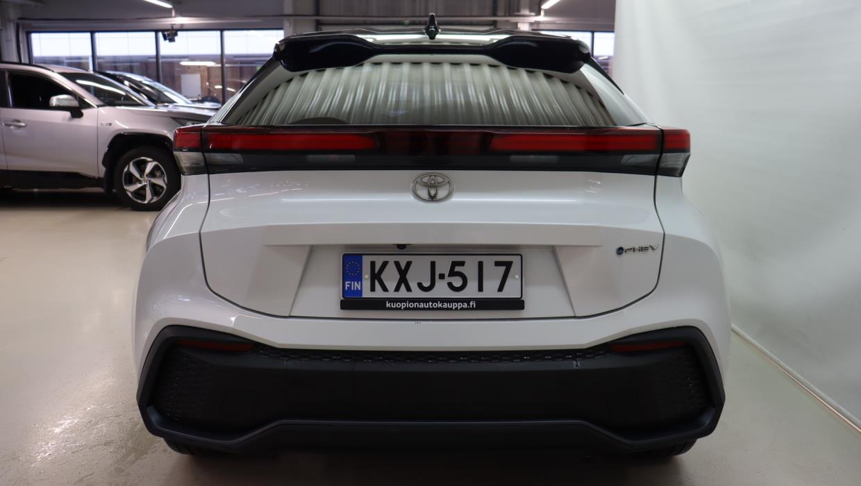 TOYOTA C-HR 2025