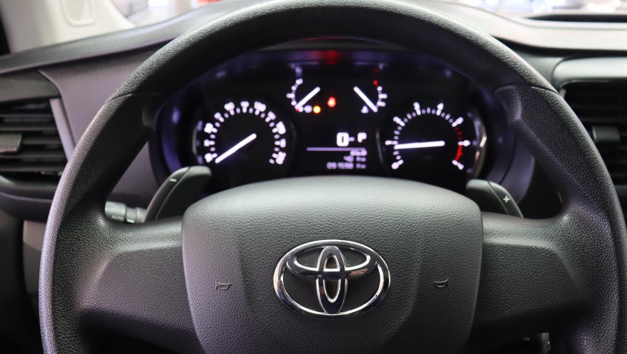 TOYOTA Proace 2022