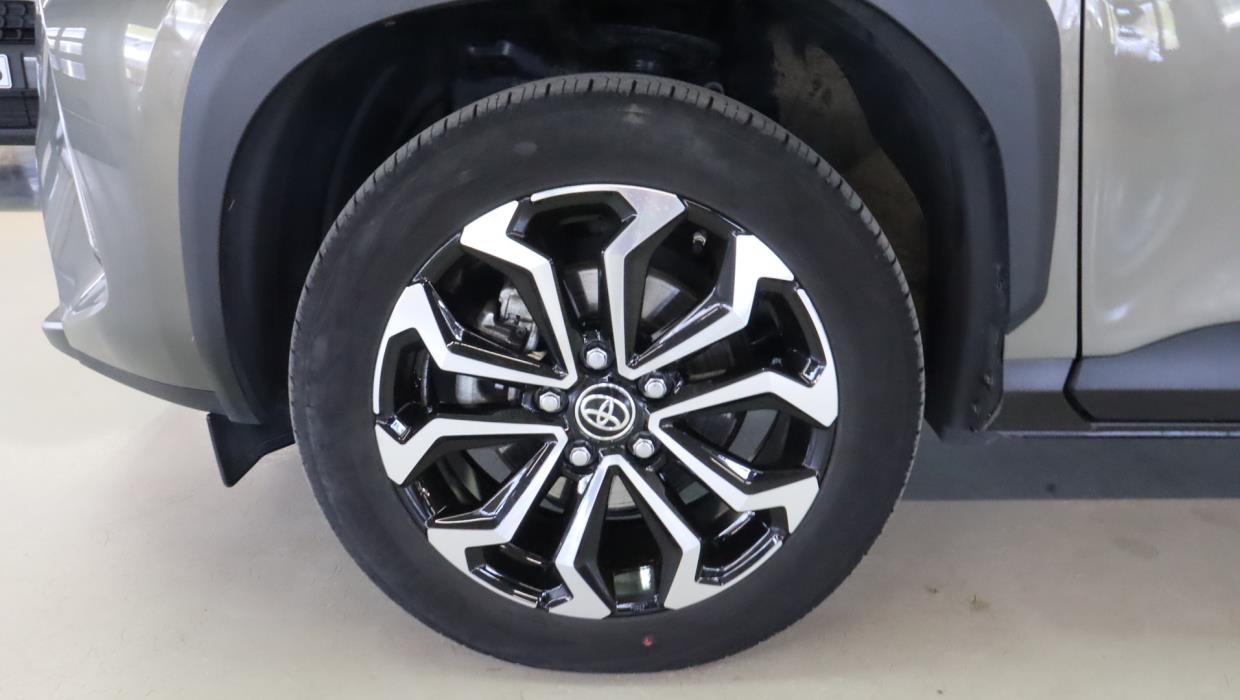 TOYOTA Yaris Cross 2022