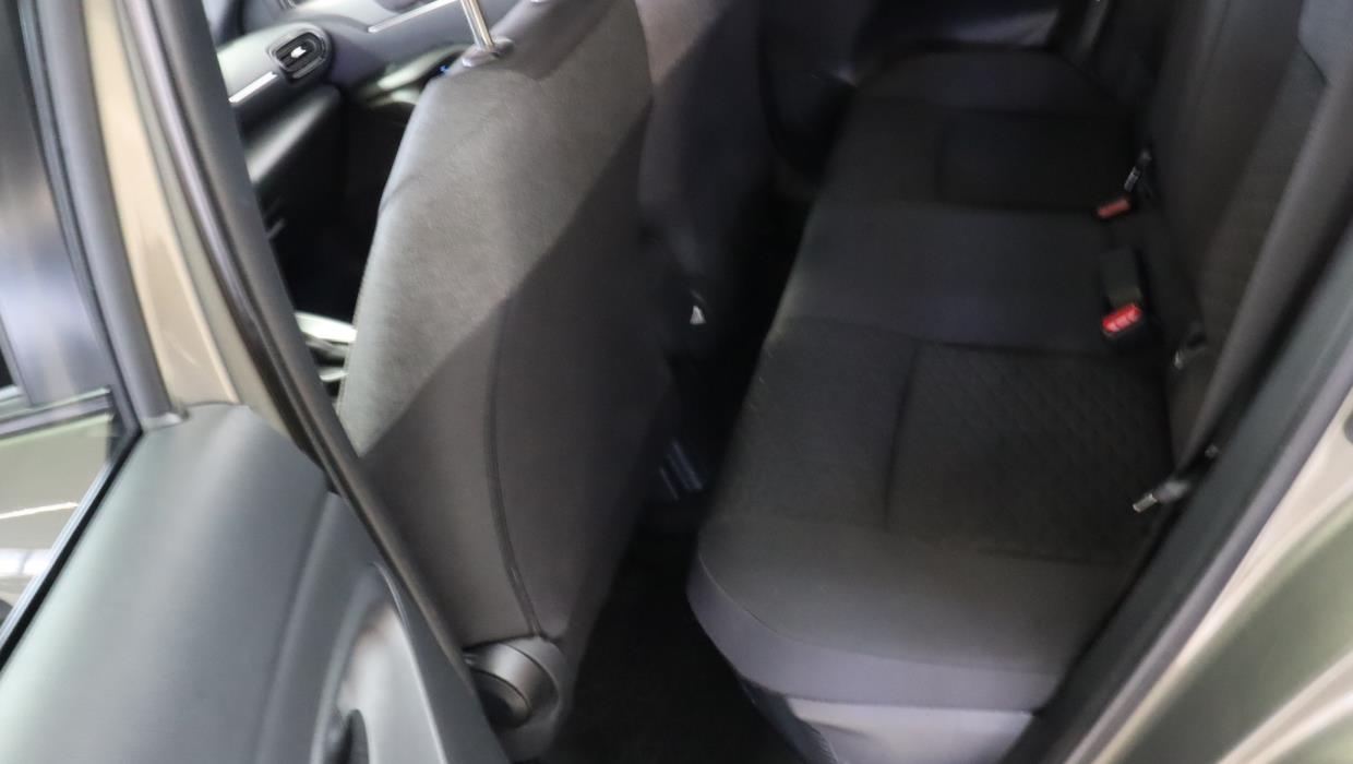 TOYOTA Yaris Cross 2022