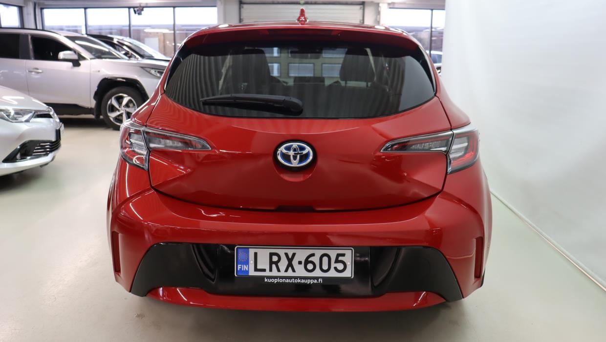 TOYOTA Corolla 2023