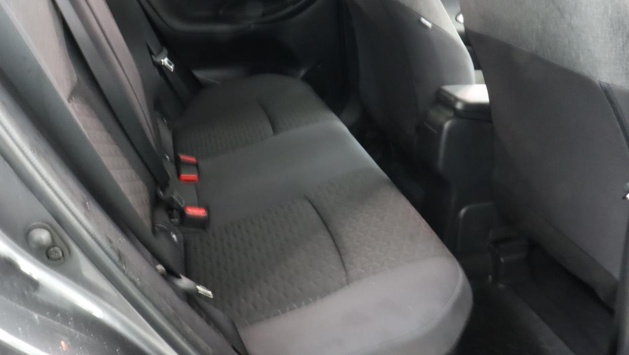 TOYOTA Yaris Cross 2023
